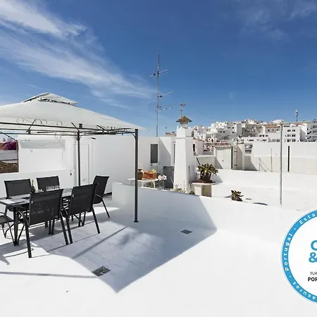 Апартаменты Downtown Beach Albufeira Apartment *